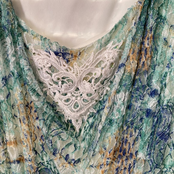 REBA sleeveless Dress! - Picture 2 of 6